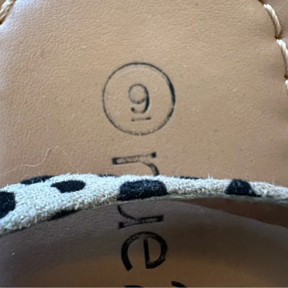 Rue21 Size 9 Cheetah Print Sandals! - Picture 2 of 3
